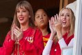 Taylor Swift Stars Dances With Donna Kelce Chiefs Playoff Victory